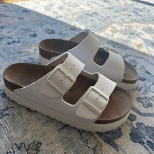 Birkenstock Papillio Arizona Platform Vegan Slide Sandal White Size 37